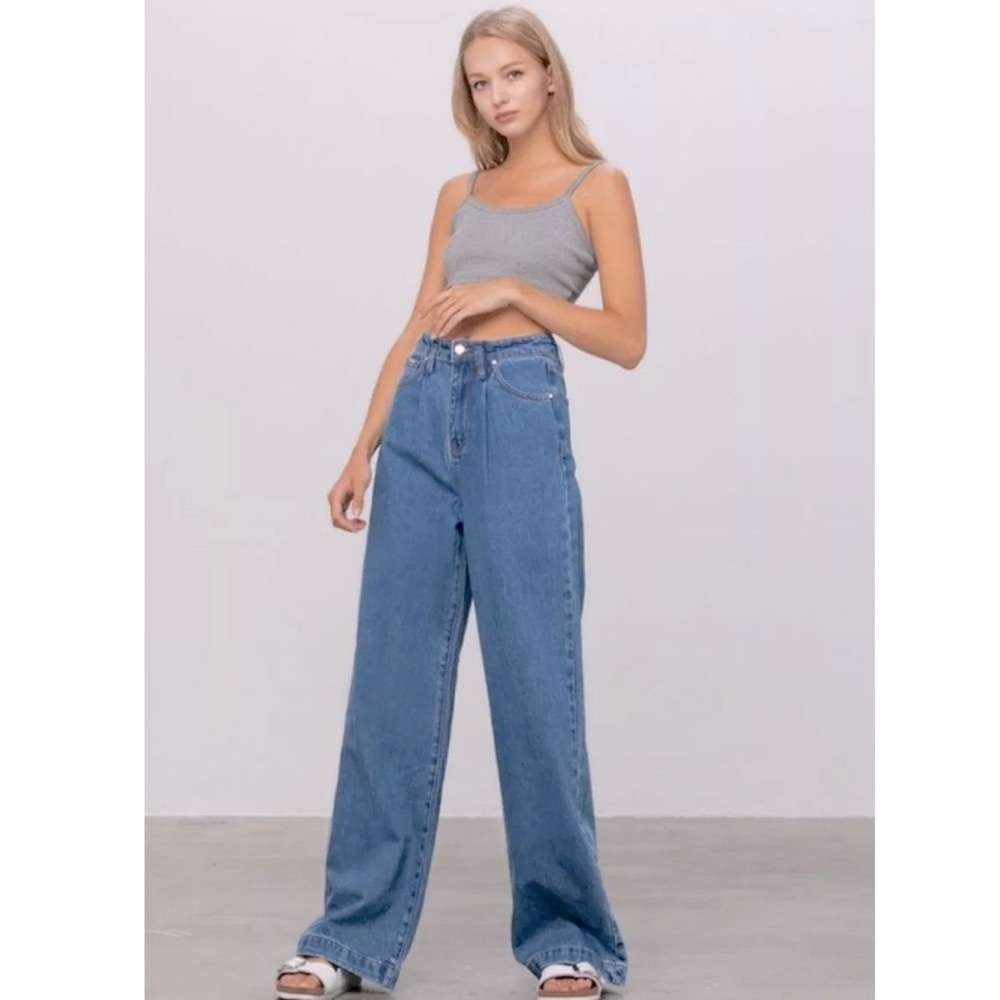 NWT Insane Gene Wide Straight Jeans Size 28 Medium Wash